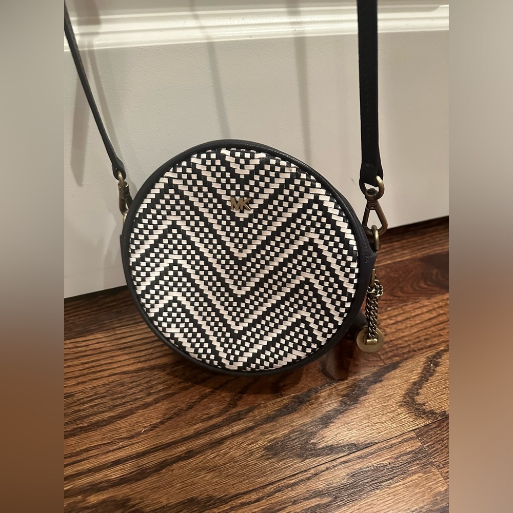 Michael Kors Crossbody